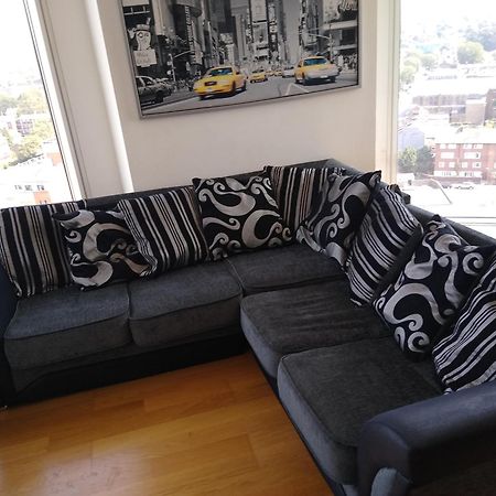 Room In Luxurious Penthouse Apartment Λονδίνο Εξωτερικό φωτογραφία